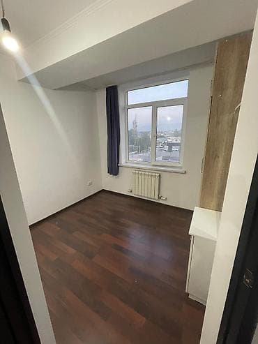 Продажа комнат: 32 м², С мебелью — 2