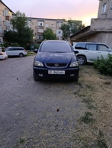 sprinter 315: Opel Zafira: 2001 г., 1.8 л, Механика, Бензин, Минивэн — 3