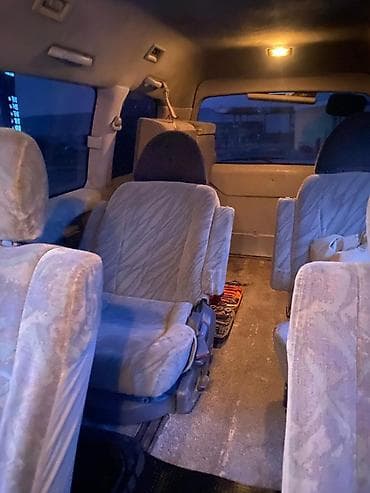 Mitsubishi: Mitsubishi Delica: 1994 г., 3 л, Автомат, Дизель, Минивэн — 10