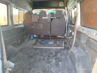 срочно продаю в связи с переездом: Ford Transit: 2003 г., Механика, Дизель, Van — 2