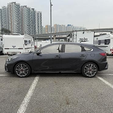 аренда kia ceed: Kia Ceed GT: 2021 г., Автомат, Бензин, Лифтбек — 5