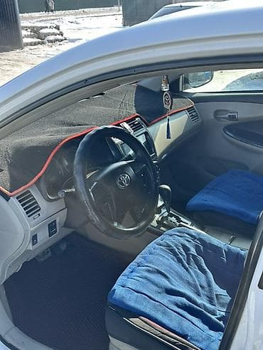 поло 2011: Toyota Corolla: 2011 г., 1.8 л, Автомат, Бензин, Седан — 6