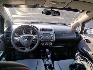 набор ключей для автомобиля б у: Honda Fit: 2003 г., 1.3 л, Автомат, Бензин, Хэтчбэк — 5