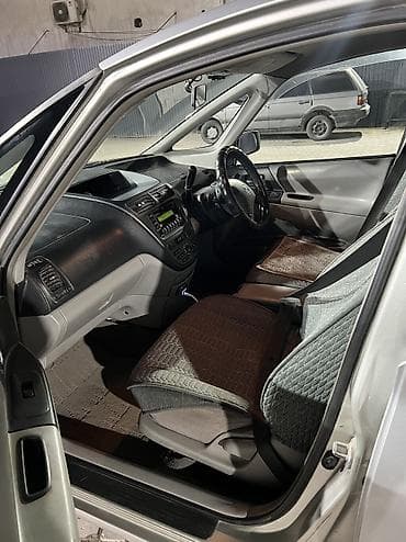 продаю или меняю обмен: Toyota Opa: 2000 г., 1.8 л, Автомат, Бензин, Хэтчбэк — 7