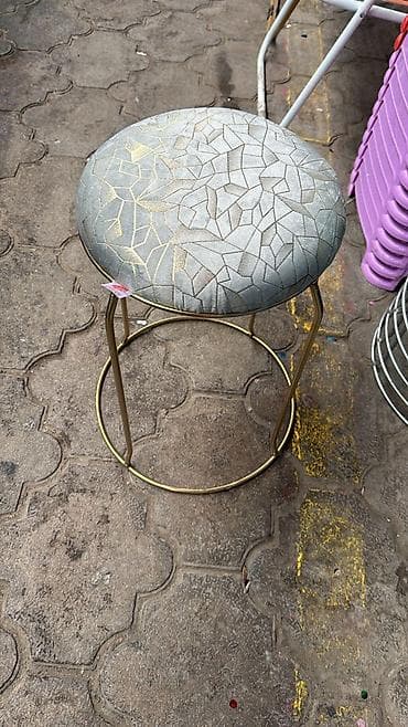 стулья в офис: Табуреты Область применения: В любых помещениях - дом, офис и т.п — 10