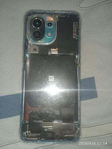 Xiaomi, Mi 11, Б/у, 128 ГБ, цвет - Голубой, 2 SIM at lalafo.kg Xiaomi, Mi 11, Б/у, 128 ГБ, цвет - Голубой, 2 SIM