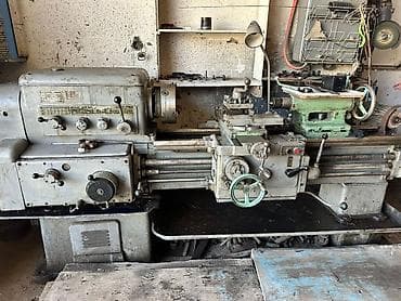 Токарный станок без ЧПУ