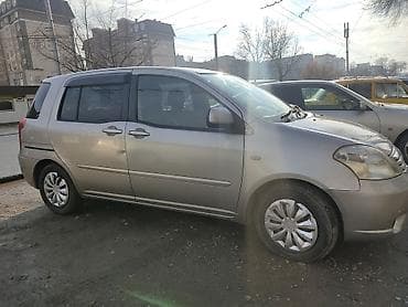 Продажа авто: Toyota Raum: 2004 г., 1.4 л, Автомат, Бензин — 2