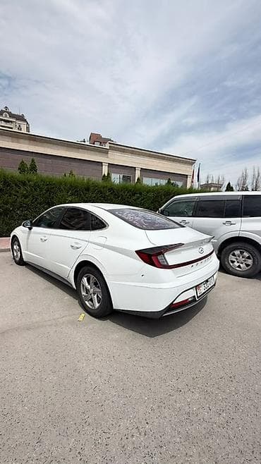 Продажа авто: Hyundai Sonata: 2019 г., 2 л, Автомат, Бензин, Лифтбек — 1