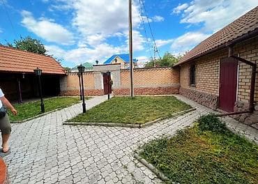 Дома: 360 м², 6 комнат, Видеонаблюдение, Подвал, погреб, Теплый пол — 4