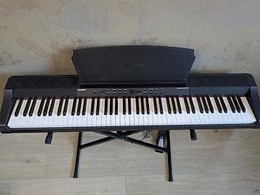 Музыкальные инструменты: Цифровое пианино Alesis Prestige Artist в отличном состоянии. — 88 — 1