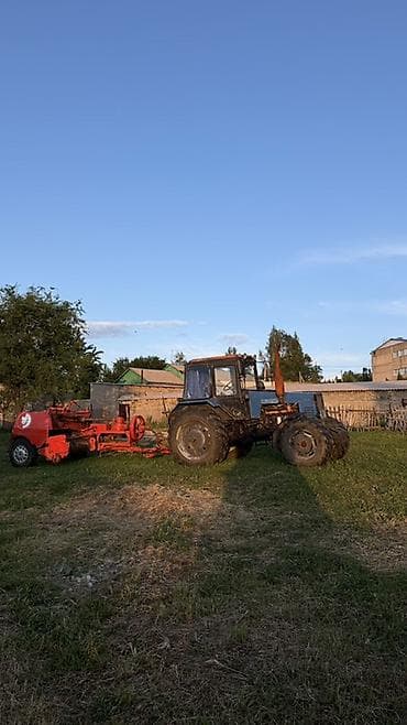Продаётся Беларус 1221 Цена: (торг уместен) В комплекте: 4-корпусный