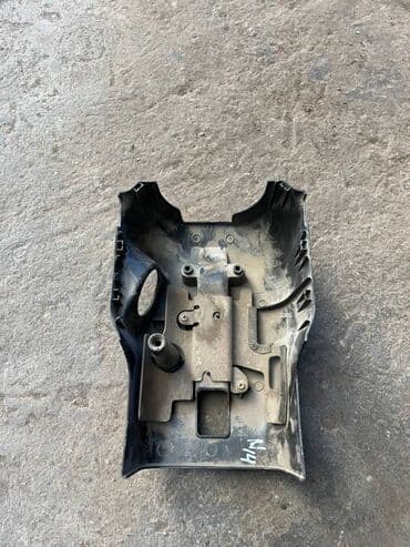 купить мицубиси паджеро спорт в бишкеке: Mitsubishi Airtrek/Outlander Пластик салона, Митсубиси — 2