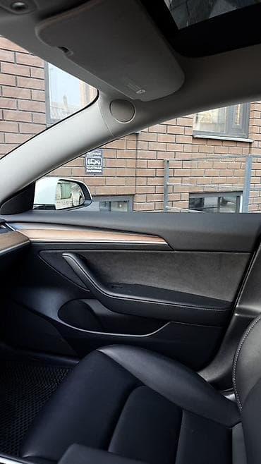 Tesla: Tesla Model 3: 2023 г., Электромобиль, Седан — 8