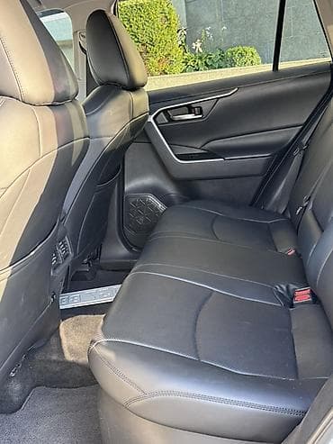 byd plus: Toyota RAV4: 2019 г., 2.5 л, Гибрид, Кроссовер — 6