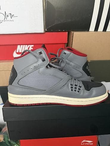 nike react: Мужские кроссовки, 42, Jordan, Б/у, цвет - Серый, Самовывоз — 3