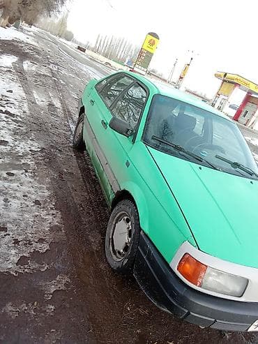 honda cr: Volkswagen Passat: 1990 г. — 3