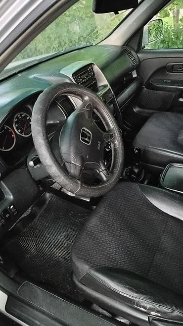 Унаа: Honda CR-V: 2003 г., 2 л, Кол менен иштөөчү, Бензин, Кроссовер — 5