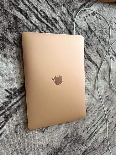 Apple MacBook Air 13" (2020), цвет Gold Характеристики: - Процессор