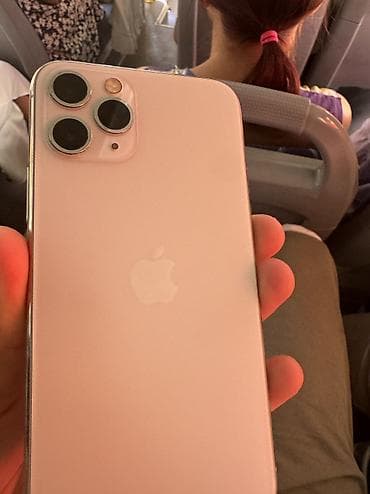 iphon 13: IPhone 11 Pro, Б/у, 256 ГБ, Белый, Чехол, Кабель, 81 % — 1