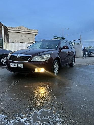 mini kuper: Skoda Octavia: 2012 г., Универсал — 1