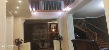 срочно продаю дом медерова карл маркс: Дом, 400 м², 8 комнат, Риэлтор — 17