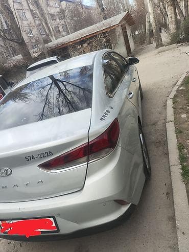 sanat: Hyundai Sonata: 2019 г., 2 л, Автомат, Бензин, Седан — 6