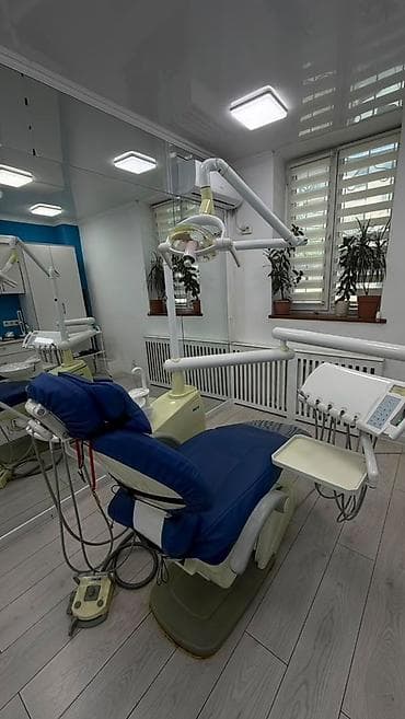 Мед. товарлар: Стоматологические установки (комплект кресло + блок врача/ассистента + — 3