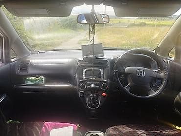 Продажа авто: Honda Stream: 2002 г., 2 л, Автомат, Бензин, Универсал — 5