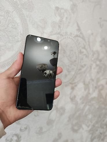 Poco Pocophone F1, 128 ГБ — 1