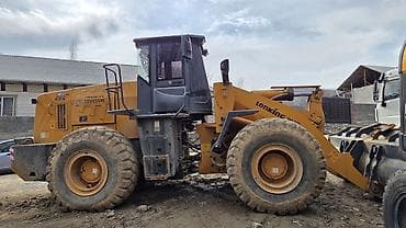 продаю фронтальный погрузчик 3 кубовый: Погрузчик, 2023 г., Колесный, Фронтальный — 3