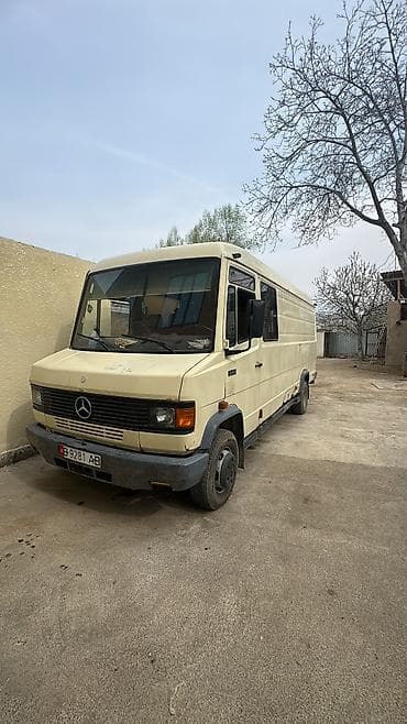 Легкий грузовик, Mercedes-Benz, Дубль, 3 т, Б/у