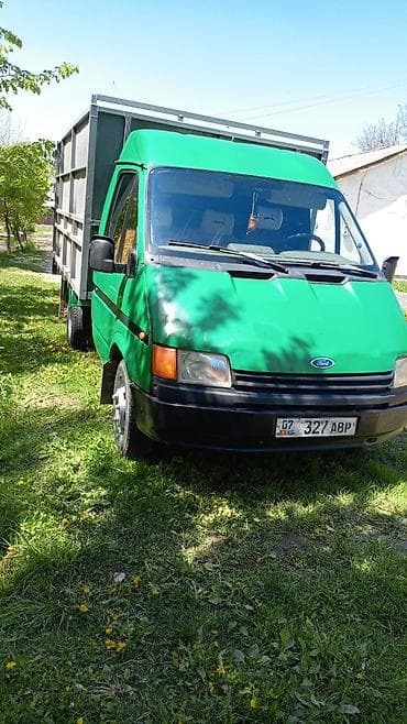 new holland 940: Легкий грузовик, Ford, Стандарт, 3 т, Б/у — 1