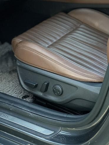 выхлоп g30: Hyundai Genesis: 2019 г., 2 л, Автомат, Дизель, Седан — 8