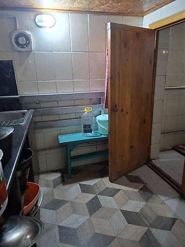 продаю дом на исыкуле: Продаётся дом из 4х комнат в г. Кара-Балта, кирпичный 2016 года — 6