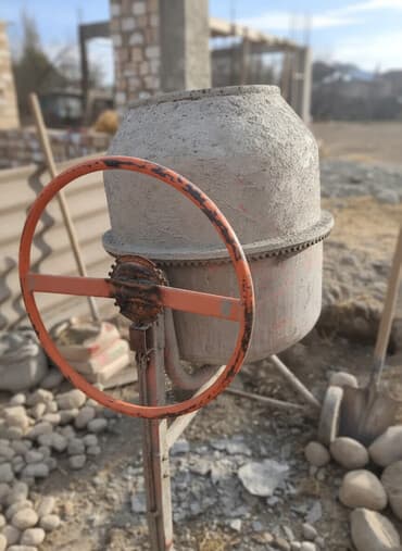 продаю бак: Продаю бетономешалку
Хорошо работает
Центр Сокулук
Срочная цена 11500с — 2