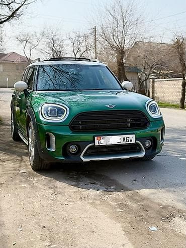 Mini Cooper Countryman: 2021 г., Бензин