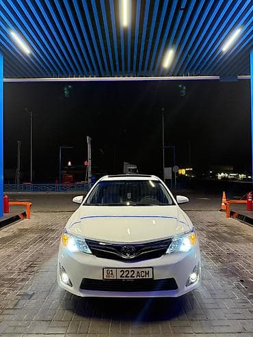 Toyota Camry: 2013 г., 2.5 л, Автомат, Гибрид, Седан at lalafo.kg Toyota Camry: 2013 г., 2.5 л, Автомат, Гибрид, Седан