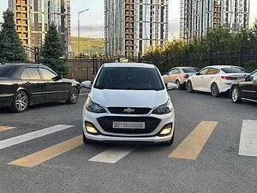 590: Chevrolet Spark: 2019 г., Автомат, Бензин — 2