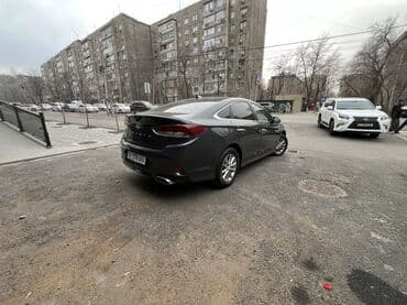 кыргызстандын кайсы областында суу транспорту бар: Hyundai Sonata: 2018 г., 2 л, Автомат, Газ, Седан — 5