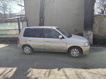 Mazda Demio: 2001 г., Механика, Бензин, Хэтчбэк