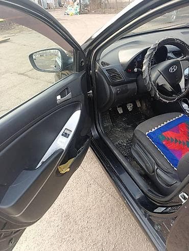 ravon spark: Hyundai Accent: 2013 г., Ручные, Бензин, Седан — 4