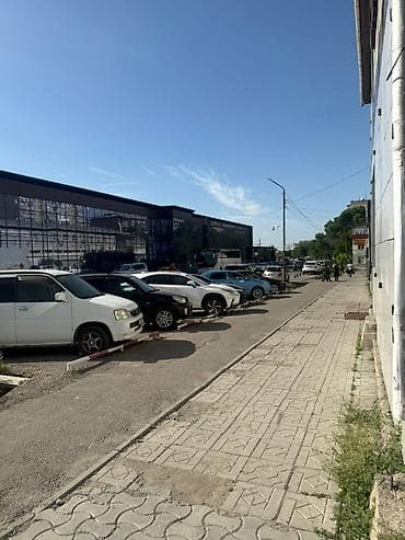 хата с бильярдом: Аренда офисов, 200 м², В административном здании, 1 линия, С отдельным входом, С отдельным сан узлом — 2