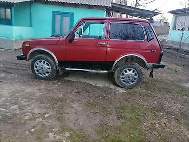 авто зил: ВАЗ (ЛАДА) 4x4 Нива: 1994 г., 1.7 л, Механика, Бензин, Хэтчбэк — 2