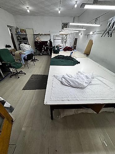 продаю шв цех: Восток-5 мкр Сдается швейный цех Площадь: 130 м2 Полностью с — 3