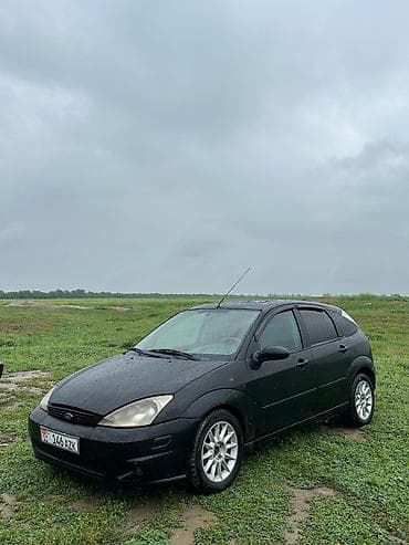 4runner 2004: Ford Focus: 2004 г., 2 л, Механика, Бензин, Хэтчбэк — 3