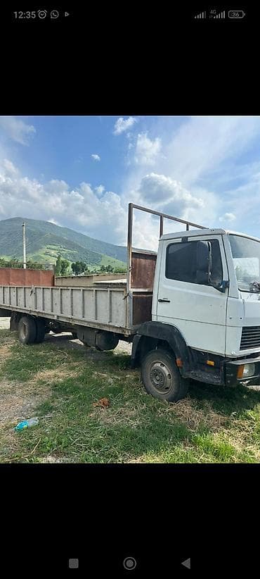 бампер w203: Грузовик, Mercedes-Benz, Стандарт, 6 т, Б/у — 2