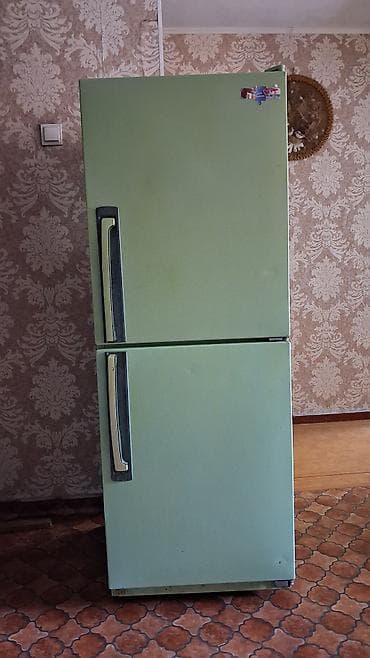 h 610: Холодильник с нижней морозильной камерой, двухдверный, классический — 1