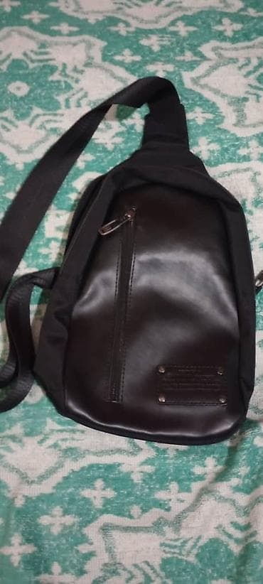 шопперы бишкек цена: Сумка через плечо (слинг), черная. обсалю но новая - Компактный — 2