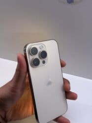 телефон старый: IPhone 14 Pro, Б/у, 256 ГБ, Золотой, Зарядное устройство, Чехол, 100 % — 6